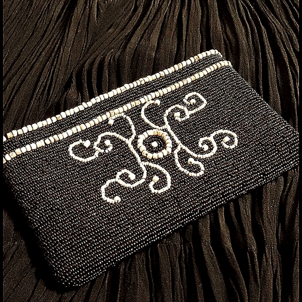 Vintage Beaded Black & Ivory Clutch
